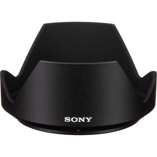 Объектив Sony Carl Zeiss Vario-Tessar T* E 16-70mm f/4 ZA OSS (SEL-1670Z)