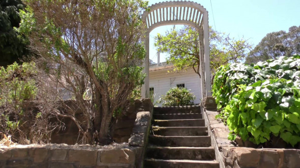 Видеокамера Panasonic AG-UX180