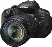 Фотоаппарат зеркальный Canon EOS 700D Kit в Москве