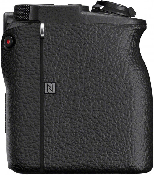 Фотоаппарат беззеркальный Sony Alpha ILCE-6600 kit 18-135 mm F 3.5-5.6 OSS