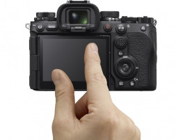 Фотоаппарат беззеркальный Sony Alpha ILCE A9 III Body в Москве