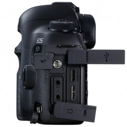 Фотоаппарат зеркальный Canon EOS 5D Mark IV Body в Москве