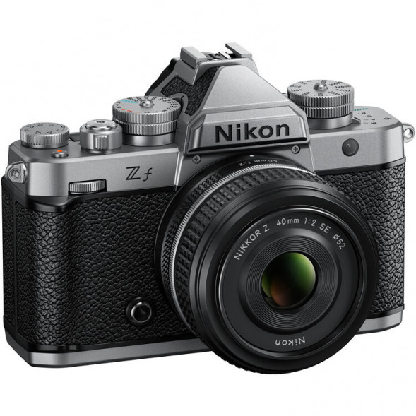 Фотоаппарат беззеркальный Nikon Zf Kit 40mm F2 SE серебристый