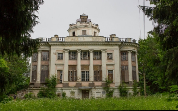 Объектив Canon EF-S 24mm f/2.8 STM