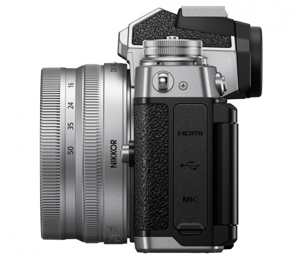 Фотоаппарат беззеркальный Nikon Z fc Kit 16-50mm f/3.5-6.3 VR Silver