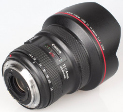 Объектив Canon EF 11-24mm f/4L USM в Москве
