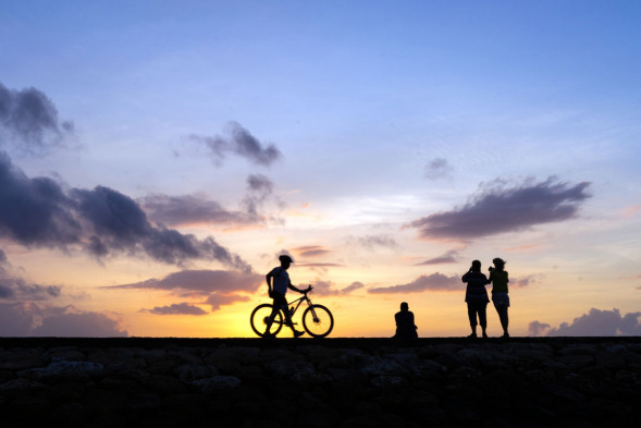 Объектив Sony FE 28mm f/2 (SEL28F20)