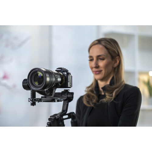 Объектив Nikon Nikkor Z 28-135mm f/4 PZ