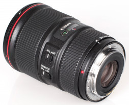 Объектив Canon EF 16-35mm f/4L IS USM в Москве
