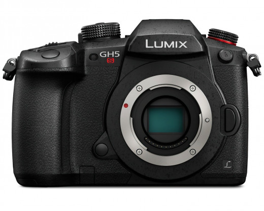 Фотоаппарат беззеркальный Panasonic Lumix DC-GH5S Body — 