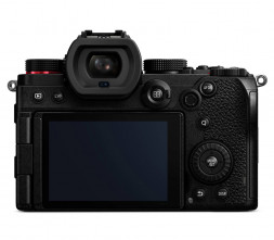 Фотоаппарат беззеркальный Panasonic Lumix DC-S5 Body в Москве