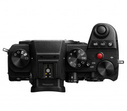 Фотоаппарат беззеркальный Panasonic Lumix DC-S5 Body в Москве