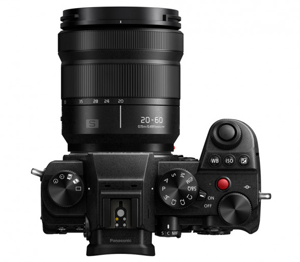 Фотоаппарат беззеркальный Panasonic Lumix DC-S5 Kit 20-60mm f/3.5-5.6