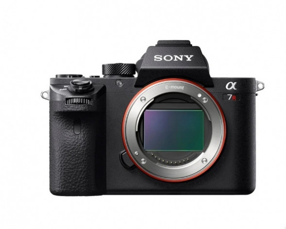 Фотоаппарат беззеркальный Sony Alpha ILCE-7RM2 Body