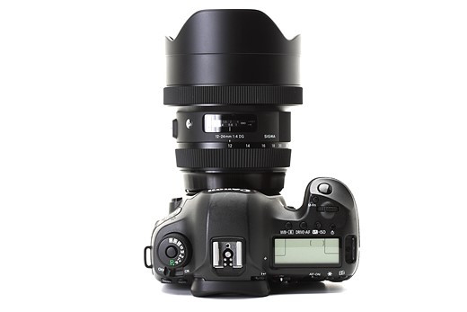 Объектив Sigma 12-24mm f/4 DG HSM Art Nikon F