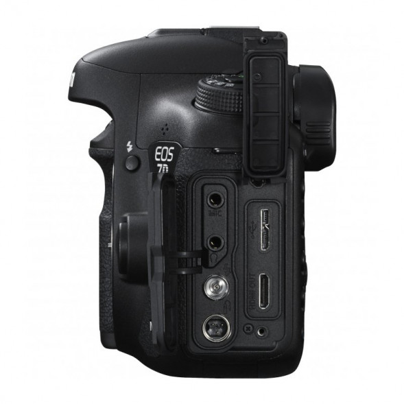 Фотоаппарат зеркальный Canon EOS 7D Mark II Kit