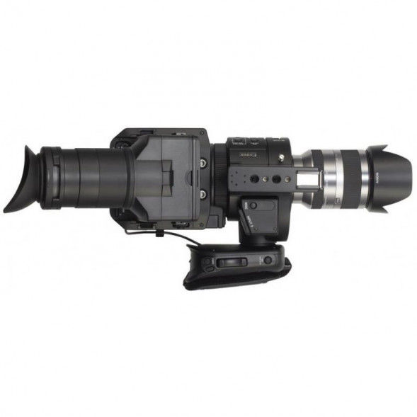 Видеокамера Sony NEX-FS700 Kit 18-200