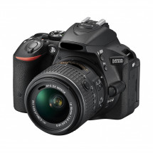 Фотоаппарат зеркальный Nikon D5500 Kit в Москве