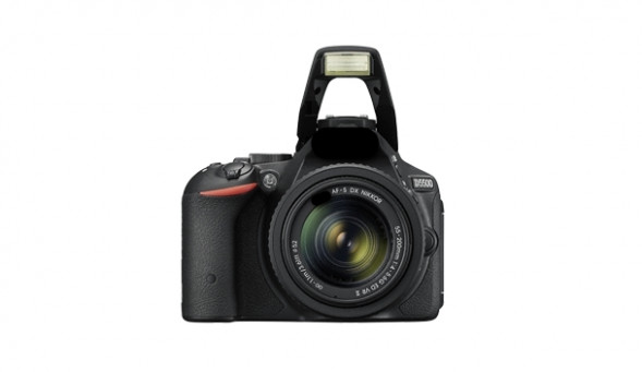 Фотоаппарат зеркальный Nikon D5500 Kit