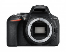 Фотоаппарат зеркальный Nikon D5600 Body в Москве