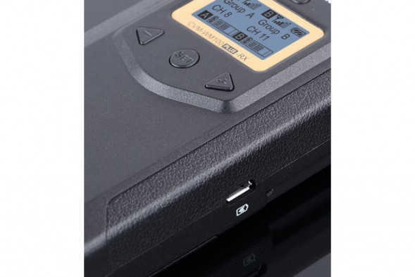 Петличная радиосистема Comica CVM-WM100 Plus (RX+TX+TX)