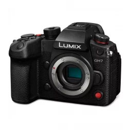 Фотоаппарат беззеркальный Panasonic Lumix DC-GH7 Body в Москве
