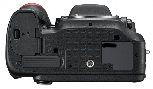 Фотоаппарат зеркальный Nikon D7200 Body