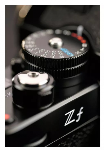 Фотоаппарат беззеркальный Nikon Zf Body Grey