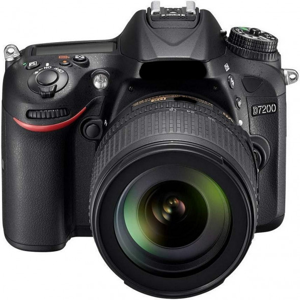 Фотоаппарат зеркальный Nikon D7200 Kit