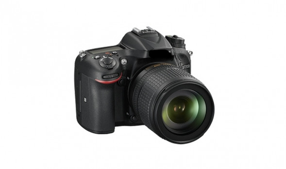 Фотоаппарат зеркальный Nikon D7200 Kit