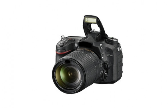 Фотоаппарат зеркальный Nikon D7200 Kit