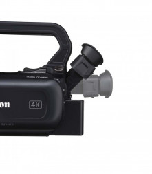 Видеокамера Canon XA40 в Москве