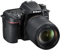 Фотоаппарат зеркальный Nikon D7500 Kit AF-S DX NIKKOR 18-140mm 1:3.5-5.6 G ED VR в Москве