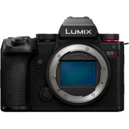Фотоаппарат беззеркальный Panasonic Lumix DC-S5 II Body в Москве