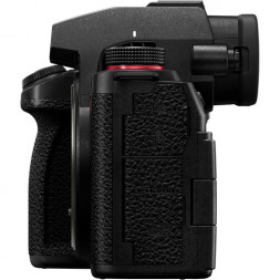 Фотоаппарат беззеркальный Panasonic Lumix DC-S5 II Body в Москве