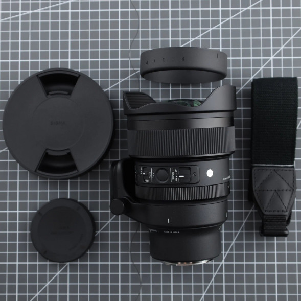 Объектив Sigma AF 14mm f/1.4 DG DN Art Leica L