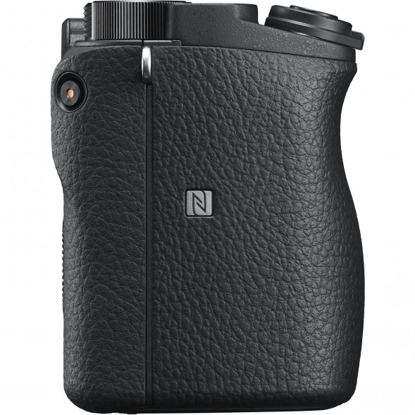 Фотоаппарат беззеркальный Sony Alpha ILCE-6400 Body