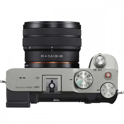 Фотоаппарат беззеркальный Sony Alpha ILCE-7CL Kit 28-60, серебристый