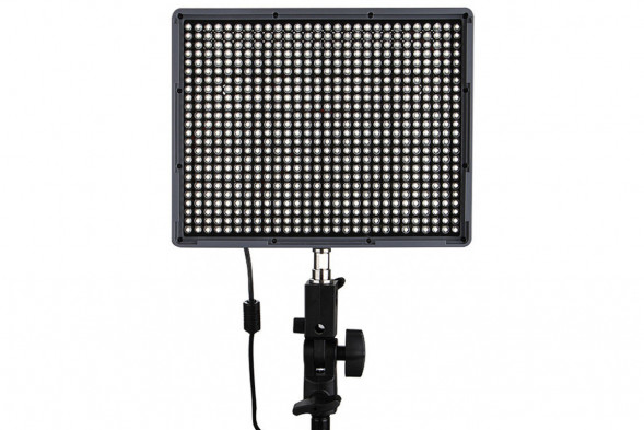 Светодиодный осветитель Aputure Amaran HR-672C