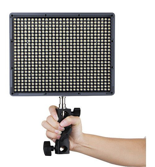 Светодиодный осветитель Aputure Amaran HR-672W